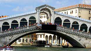 Giro in battello sul Canal Grande